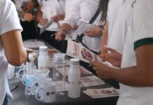 Promueve SEV uso consciente de redes sociales entre estudiantes de bachillerato