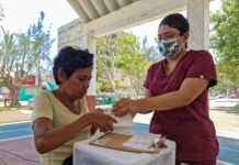 Brinda Unidad Médica Móvil de Pemex atención gratuita en Villa Allende, ejidos y congregaciones