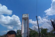 Tanque elevado de CAEV amenaza la seguridad de familias en Chicontepec