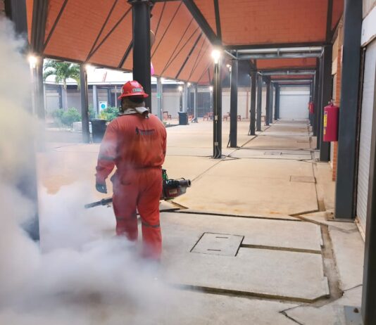 Impulsa Ayuntamiento saneamiento y dignificación de centros de abasto de Coatzacoalcos