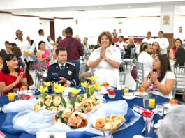 Incremento histórico de salario a policías municipales de Veracruz