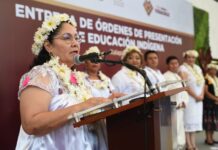Entrega SEV órdenes de presentación a docentes de educación indígena