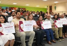 Entrega Salud distintivos a espacios 100% libres de humo