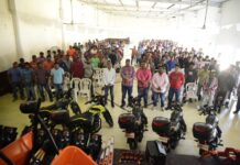 Alcalde de Tantoyuca reconoce a trabajadores de la construcción en el Día de la Santa Cruz