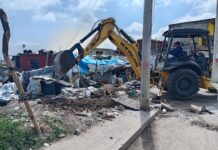 Realiza Ayuntamiento de Xalapa operativo de limpieza en la colonia Fraternidad Antorchista