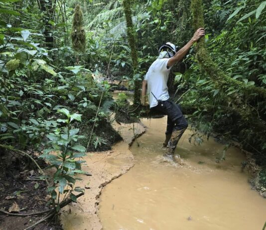 Descartan contaminación en río de Xico; turbiedad fue causada por deslave