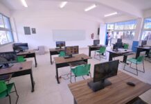 Los jóvenes deben estar en las aulas; Gobernadora entrega infraestructura educativa