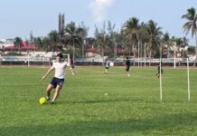 Continúa Piratas FC su preparación con sesión matutina en FEFUV