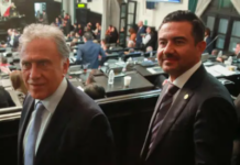 Yunes busca cobijo; Nahle marca distancia / Hora cero