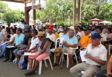 Recibe Coatzacoalcos apoyos para 800 pescadores y acuicultores afectados por derrame de hidrocarburo