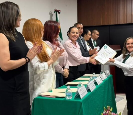 Realiza IMSS Veracruz Norte clausura de Programa de Desarrollo Gerencial zona Xalapa