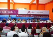 Refrenda Daniela Griego compromiso con el desarrollo de las congregaciones; iniciará construcción de clínica en El Castillo