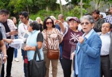 Atiende Daniela Griego las necesidades de la población en territorio, visitó la colonia Del Periodista