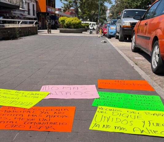 Vecinos de El Dique protestan contra la presunta apertura de nuevo antro
