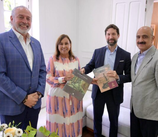 Gobernadora promueve vínculos comerciales con Líbano