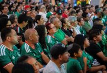 No fue cualquier jueves, ¡se sufrió, se gritó y se celebró! Xalapa vibró desde el Palacio Municipal