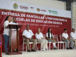 Gobierno de Veracruz equipa a 69 escuelas en Soledad de Doblado y Cotaxtla