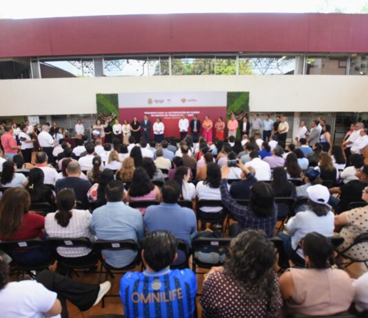 SEV inicia cambios de centro de trabajo para más de 13 mil docentes