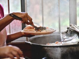Acceden estudiantes del CAM No. 14 a una alimentación nutritiva y diaria