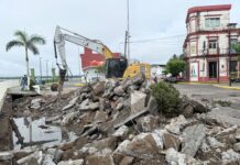 SIOP inicia trabajos para atender socavón en el malecón de Alvarado