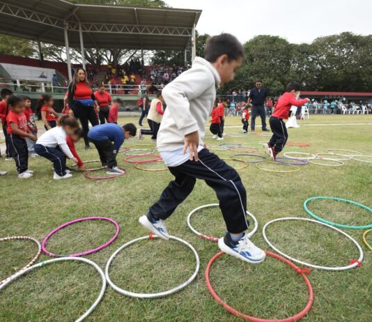 Imparte SEV curso de ludomotricidad dirigido a docentes de Educación Física