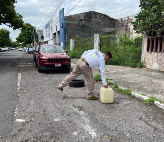 Tránsito Municipal de Veracruz libera calles de apartados ilegales