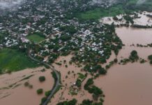 Activan plan de emergencia en Isla por graves inundaciones; piden apoyo al Ejército Mexicano