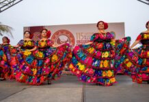 Renace la vida cultural de Coatzacoalcos: Festival «Aires del Sureste» impulsa identidad y reactivación económica en el 115 aniversario