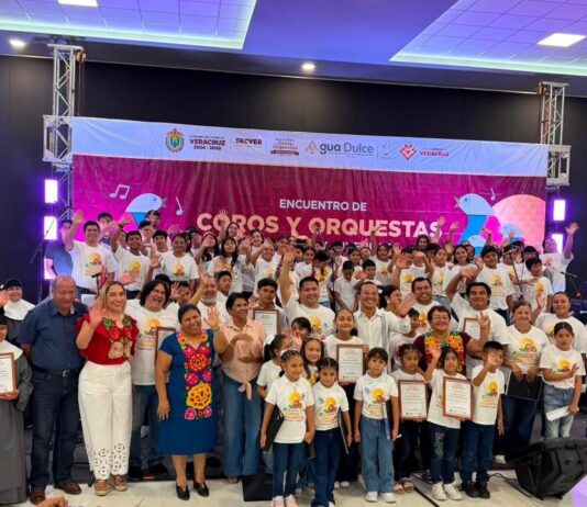 Reúne SECVER a coros y orquestas infantiles y juveniles en el Encuentro de la Región Olmeca