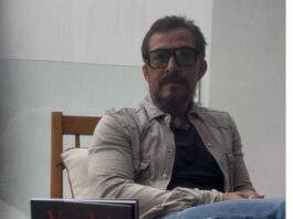 Una charla entre el escritor portugués, Pío Antunes y Luis Enrique Rodríguez Villalvazo, autor de Vendrá la muerte y tendrá tus labios