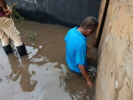 Intensifica Gobierno de Coatzacoalcos desazolve y limpieza para prevenir inundaciones