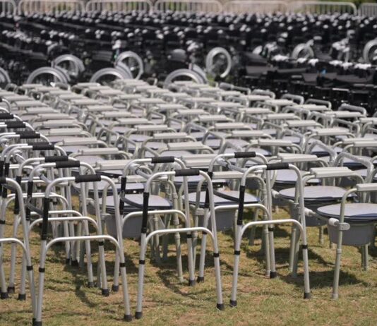 Entrega Gobierno de Veracruz apoyos funcionales a mil 500 personas con discapacidad