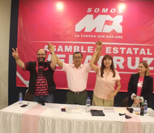 Asumen Julián González y Gladys Mercado dirigencia de Somos México en Veracruz