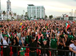 Con juego histórico de la Selección, miles de veracruzanos vibraron durante transmisión desde la Macroplaza