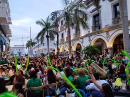 Si le va bien al Tri le va bien al país / Bernardo Gutiérrez Parra