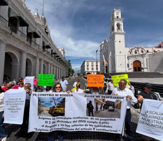Protestan en Xalapa contra cártel inmobiliario; crean asociación civil