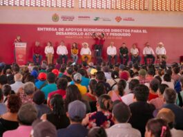 Gobernadora regresa a Minatitlán; pescadores reciben apoyo estatal adicional a Bienpesca