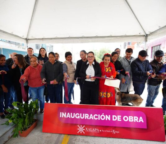 Con recursos propios, entrega Ayuntamiento obras que fortalecen la conectividad y dignifican las colonias