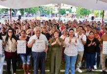 Reitera Rosa María compromiso con las familias veracruzanas mediante la entrega de apoyos de JEFMUN
