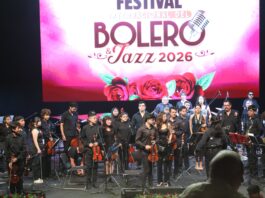 Llena Teatro del Estado primera noche del Festival Internacional del Bolero y Jazz