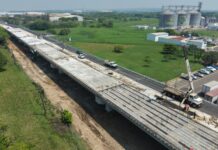 Distribuidor vial de acceso al Puerto de Veracruz alcanza 80% de avance