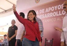 La confianza se devuelve con apoyos directos a pescadores: Rocío Nahle
