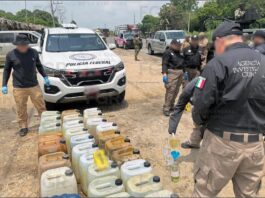 Golpe al «huachicol» en el sur de Veracruz: FGR asegura más de mil 800 litros de hidrocarburo