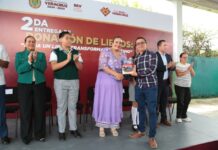 Distribuye SEV más de 10 mil ejemplares de la campaña Dona un libro, transforma un destino