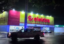 Asaltan tienda en Puente Moreno y se llevan botín en joyería
