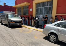 Filas de hasta cuatro horas en Xalapa para la legalización de certificados de bachillerato