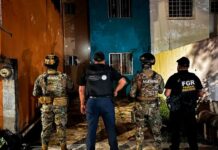 Marina, SSPC y FGR rescatan en Veracruz a tres personas privadas de su libertad