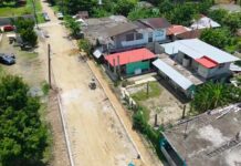 Inicia Roberto San Román obras de pavimentación y entregan apoyos alimentarios en Los Ajos