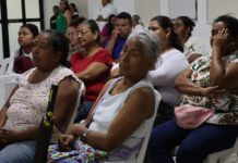 Ayuntamiento impulsa plática para prevenir la violencia contra personas adultas mayores
