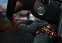 Cifras oficiales consignan ligera baja en casos de robo de autos